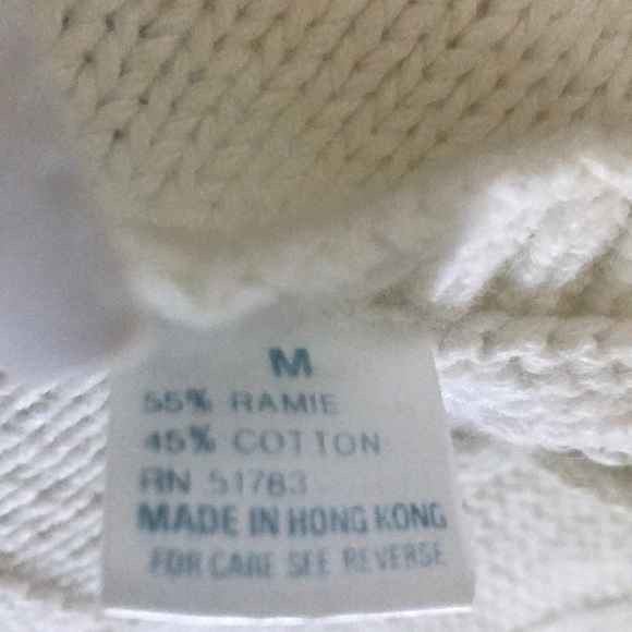 This fun sweater is in very good condition. - Picture 11 of 11